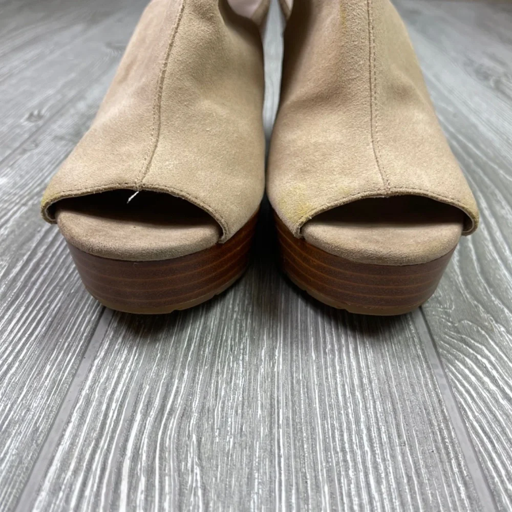 KENNETH COLE Octavia Suede Leather Platform Wedge Women’s size 9.5 Tan